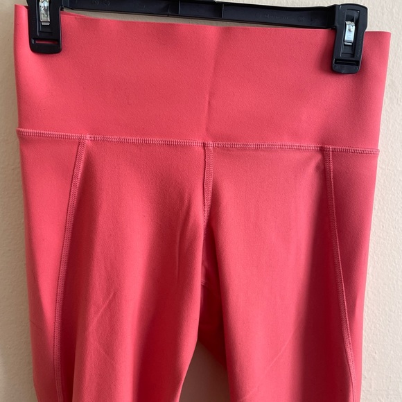 Old Navy Active Sculpt Leggings - Picture 4 of 7
